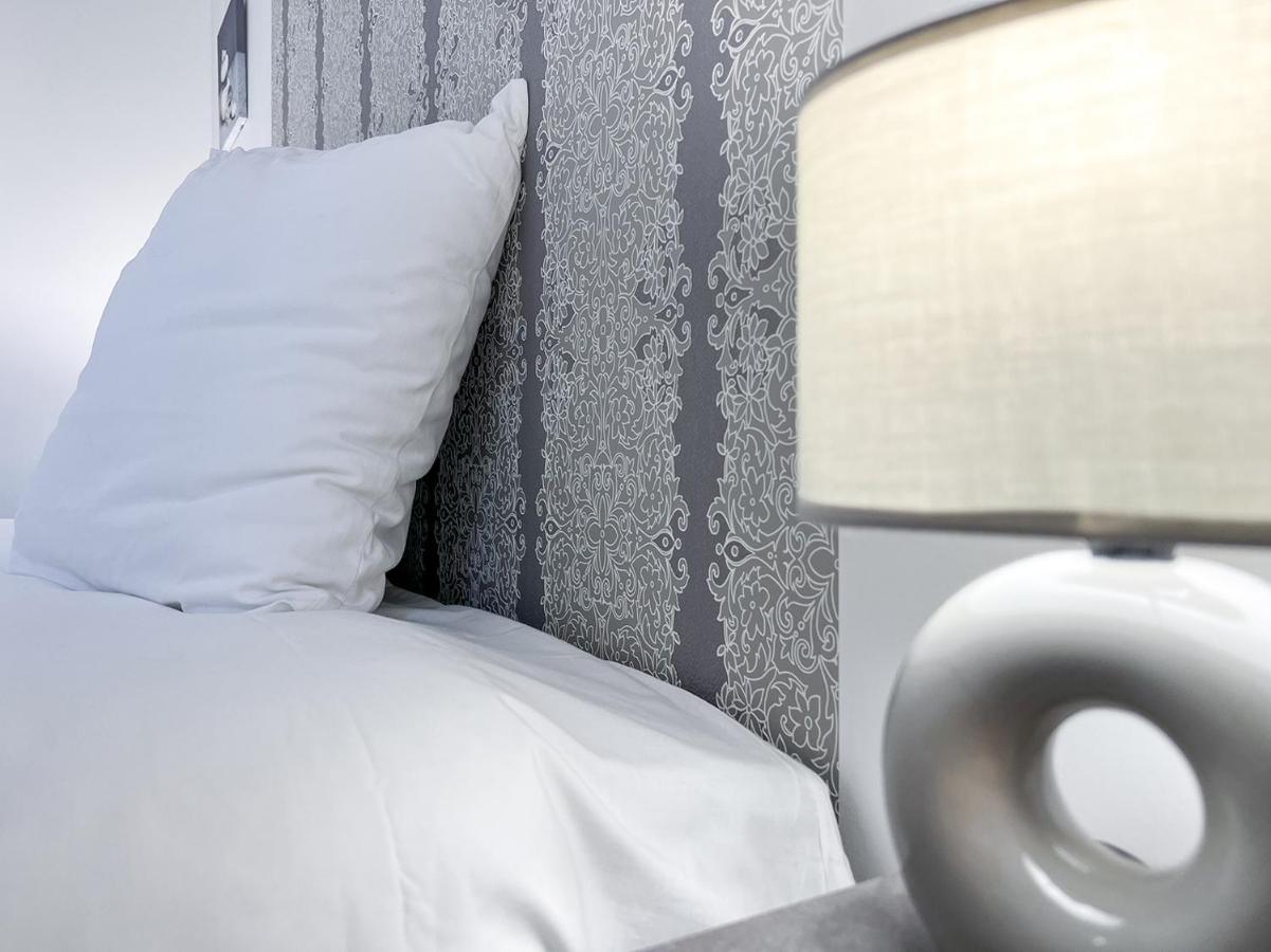 Le Frere Charmes Apartment Aurillac Ngoại thất bức ảnh